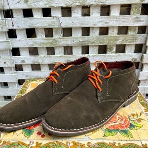 Men’s Kenneth Cole olive suede leather dress shoes